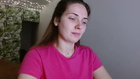 Olivia online show from 01/11/25, 05:31