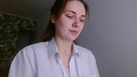 Olivia online show from 01/21/25, 05:27