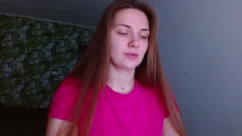 Olivia online show from 12/01/25, 05:23