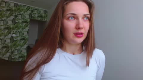 Olivia online show from 04/01/26, 04:35