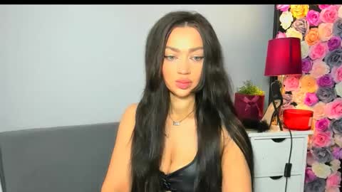 Snapshot of oliviawomen chatting on 03/17/26, 07:23 OliviaWomen online show from 03/17/26, 07:23