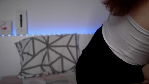 Angelina Lina online show from 01/30/25, 09:58