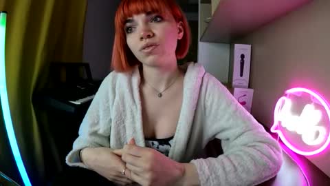 Snapshot of olivka_flower chatting on 03/29/26, 08:09 Angelina Lina online show from 03/29/26, 08:09