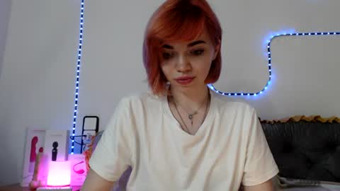 Snapshot of olivka_flower chatting on 07/16/26, 08:04 Angelina Lina online show from 07/16/26, 08:04