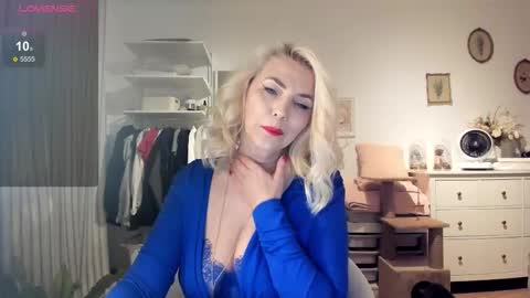 Snapshot of ollalla7 chatting on 11/04/25, 07:02 ollalla7 online show from 11/04/25, 07:02