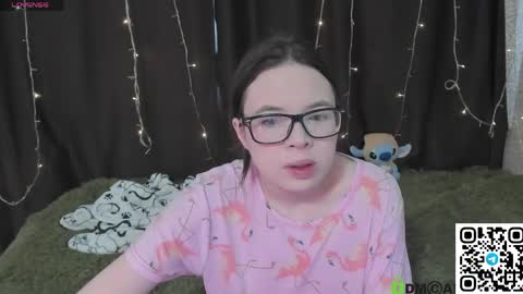 Snapshot of ollie_baird chatting on 03/26/26, 08:09 Ollie online show from 03/26/26, 08:09