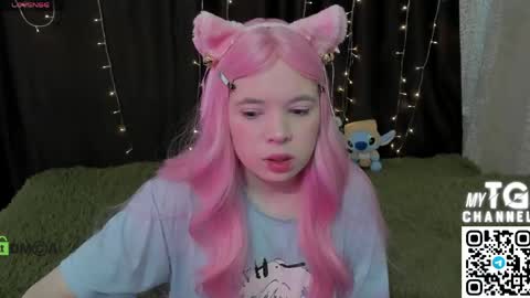 Snapshot of ollie_baird chatting on 04/19/26, 07:40 Ollie online show from 04/19/26, 07:40