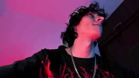     online show from 12/12/24, 06:14