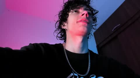     online show from 01/02/25, 05:35