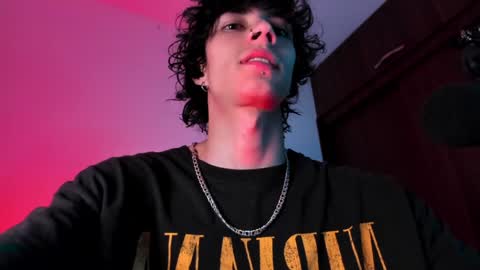     online show from 01/14/25, 03:22