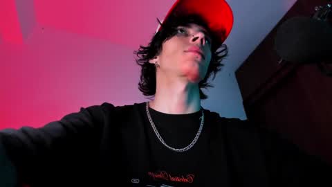     online show from 01/21/25, 04:10