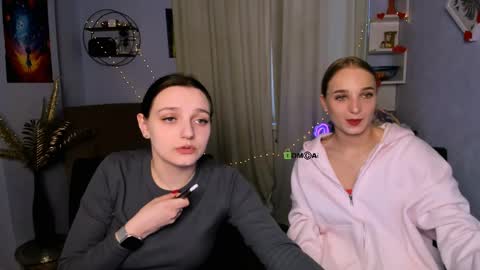 Snapshot of ollivia_dream chatting on 04/22/26, 12:07 Ollivia online show from 04/22/26, 12:07