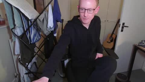 Olly online show from 03/09/26, 10:14