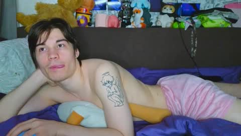 Tony online show from 11/11/25, 05:07