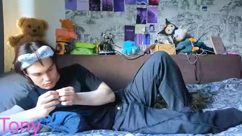 Tony online show from 04/01/26, 10:16