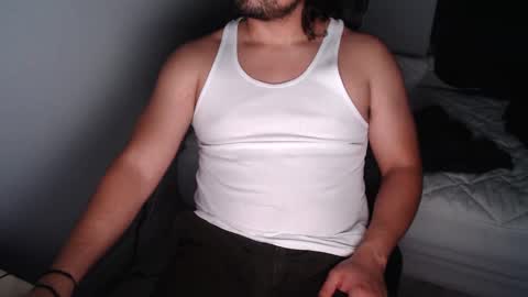 Snapshot of olwen425817 chatting on 10/12/25, 08:46 olwen425817 online show from 10/12/25, 08:46