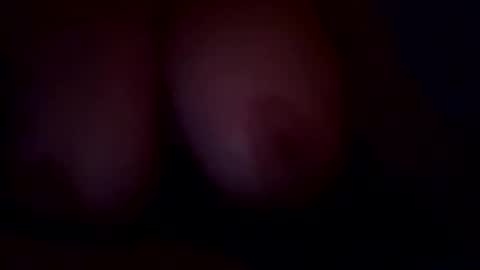 Snapshot of olyviabosse69 chatting on 10/20/25, 04:24 Olyvia Bosse online show from 10/20/25, 04:24