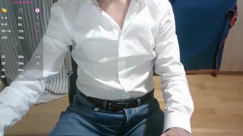 Snapshot of omar87ram chatting on 11/30/25, 06:56 Omar online show from 11/30/25, 06:56