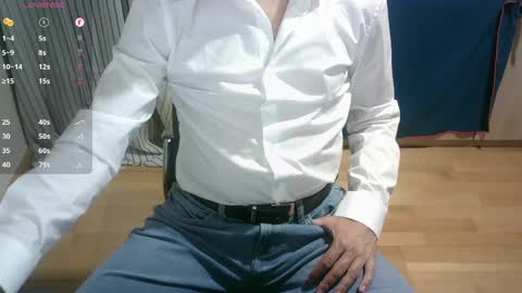 Snapshot of omar87ram chatting on 04/05/26, 08:17 Omar online show from 04/05/26, 08:17