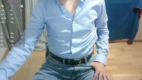 Snapshot of omar87ram chatting on 04/12/26, 04:56 Omar online show from 04/12/26, 04:56