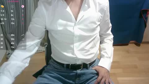 Snapshot of omar87ram chatting on 04/19/26, 03:55 Omar online show from 04/19/26, 03:55