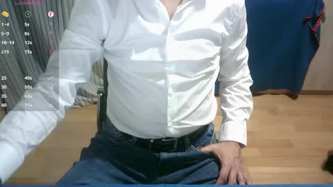 Snapshot of omar87ram chatting on 05/24/26, 02:33 Omar online show from 05/24/26, 02:33