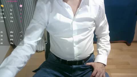 Snapshot of omar87ram chatting on 06/04/26, 09:21 Omar online show from 06/04/26, 09:21