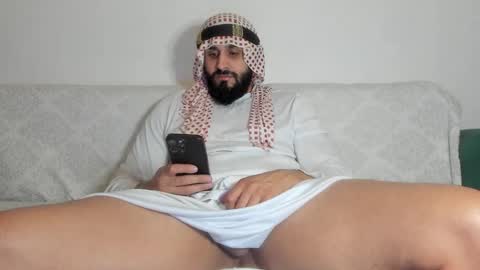 Omar online show from 11/01/25, 08:22