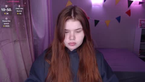 Snapshot of omellyoo chatting on 01/28/25, 01:16 MellY online show from 01/28/25, 01:16