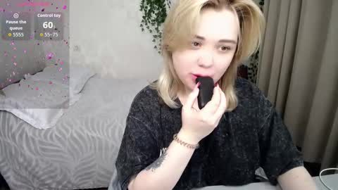 Snapshot of omg_itsperfect chatting on 01/07/26, 05:10 Fina online show from 01/07/26, 05:10