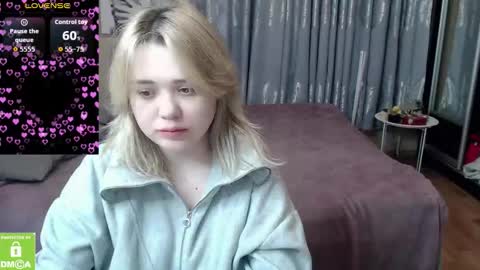 Snapshot of omg_itsperfect chatting on 02/11/26, 08:25 Fina online show from 02/11/26, 08:25