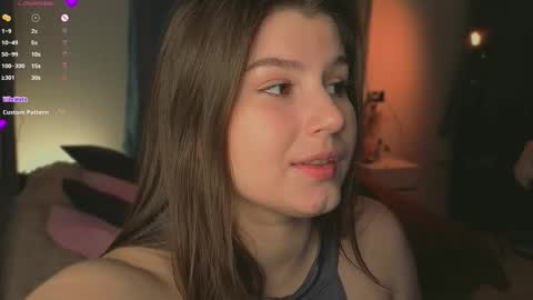 Leila and Thomas online show from 03/01/26, 06:43