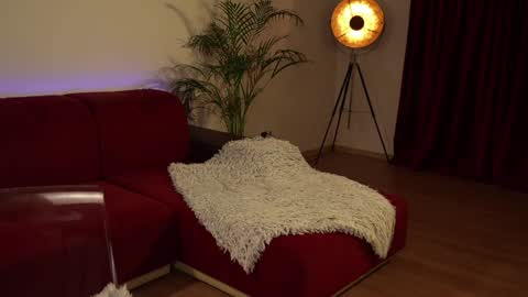    or    online show from 01/13/25, 09:52