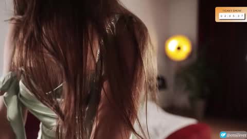    or    online show from 10/03/25, 05:54