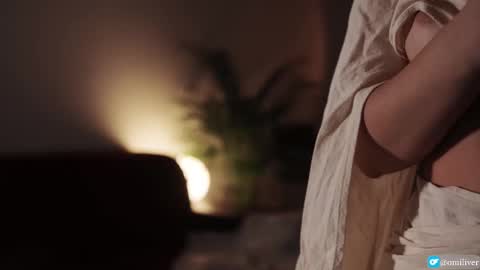    or    online show from 11/20/25, 06:40