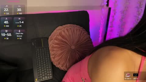 Snapshot of on_tefa chatting on 01/21/25, 02:33 Violette online show from 01/21/25, 02:33