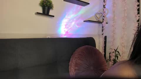 Snapshot of on_tefa chatting on 02/13/25, 09:27 Violette online show from 02/13/25, 09:27