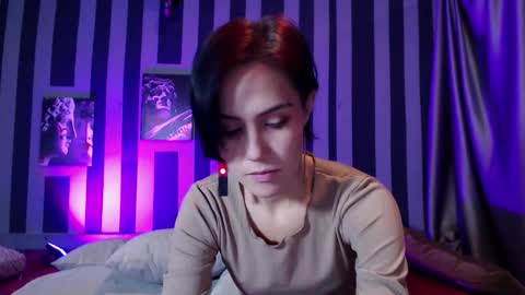 onaloon online show from 10/23/25, 01:16