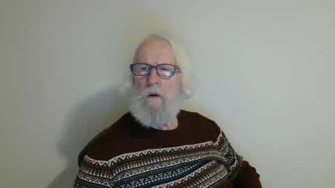 Snapshot of onanister chatting on 01/31/25, 09:37 Somewhere over the rainbow online show from 01/31/25, 09:37