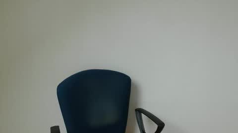 Snapshot of onanister chatting on 02/06/25, 01:54 Somewhere over the rainbow online show from 02/06/25, 01:54