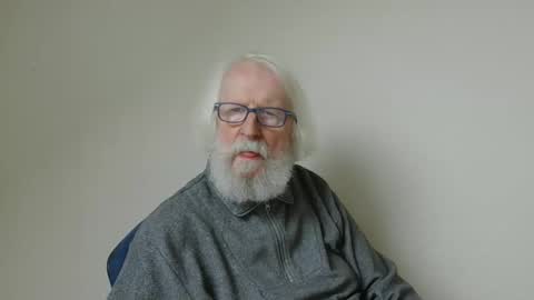 Snapshot of onanister chatting on 02/07/25, 01:22 Somewhere over the rainbow online show from 02/07/25, 01:22