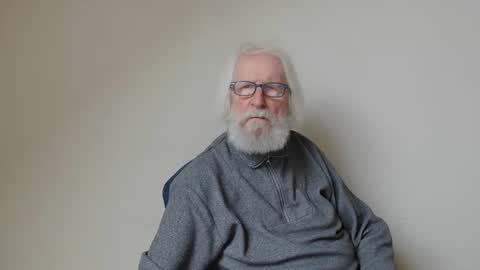 Snapshot of onanister chatting on 02/23/25, 02:25 Somewhere over the rainbow online show from 02/23/25, 02:25