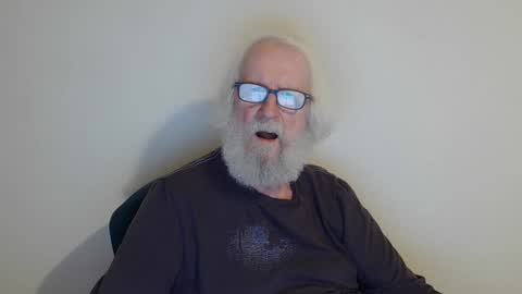 Snapshot of onanister chatting on 03/04/25, 09:22 Somewhere over the rainbow online show from 03/04/25, 09:22