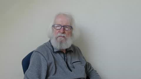 Snapshot of onanister chatting on 03/06/25, 07:47 Somewhere over the rainbow online show from 03/06/25, 07:47