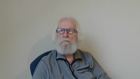 Snapshot of onanister chatting on 03/12/25, 08:08 Somewhere over the rainbow online show from 03/12/25, 08:08