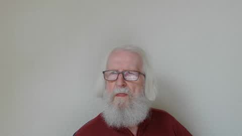 Snapshot of onanister chatting on 10/29/25, 02:19 Somewhere over the rainbow online show from 10/29/25, 02:19