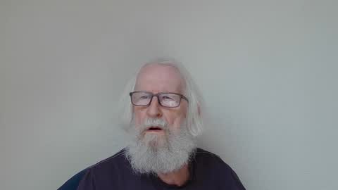 Snapshot of onanister chatting on 10/30/25, 03:24 Somewhere over the rainbow online show from 10/30/25, 03:24