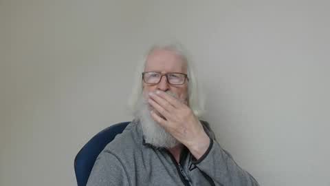 Snapshot of onanister chatting on 02/07/26, 07:56 Somewhere over the rainbow online show from 02/07/26, 07:56