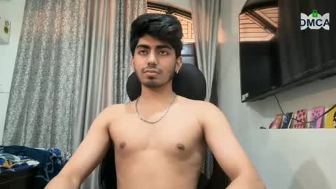 Snapshot of onarch chatting on 11/06/25, 11:22 onarch online show from 11/06/25, 11:22