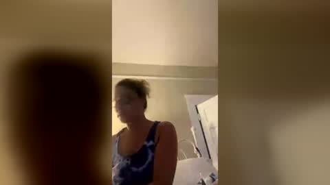 onaswims online show from 07/08/26, 10:09